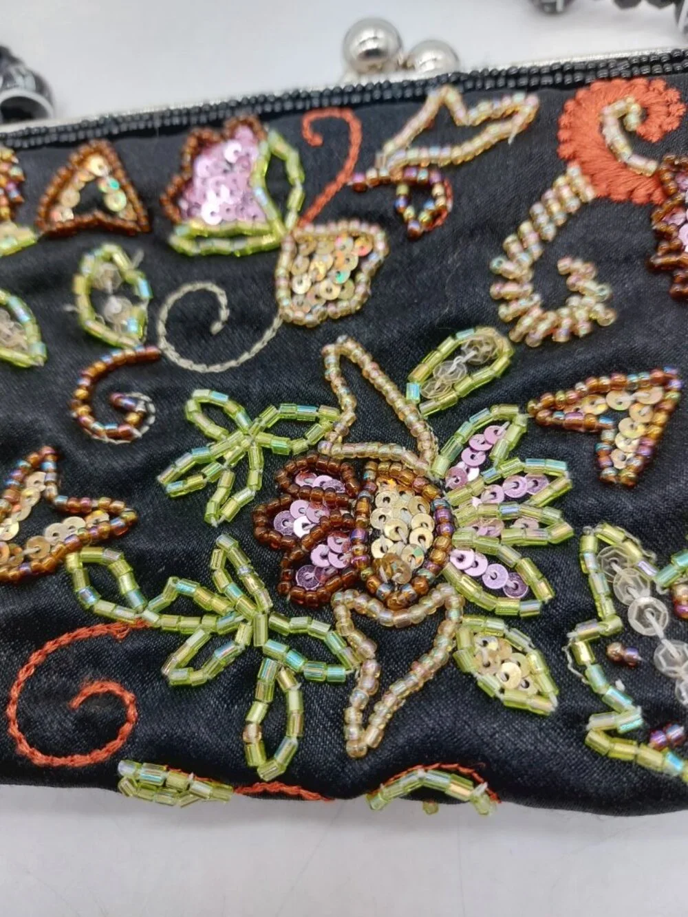 Beaded Purse Bag Handbag Kiss Clasp Black Floral Multicolor